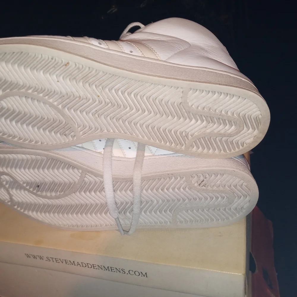 adidas - Picture 5 of 5